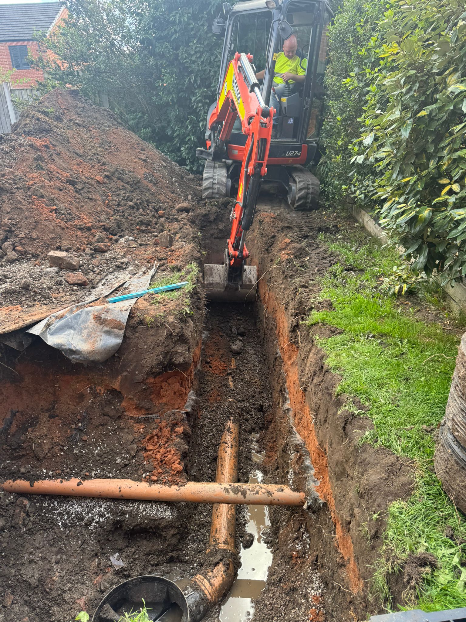 Emergency drain unblocking in Bury
